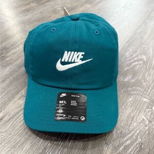 NWT Nike Teal Adventure Hat